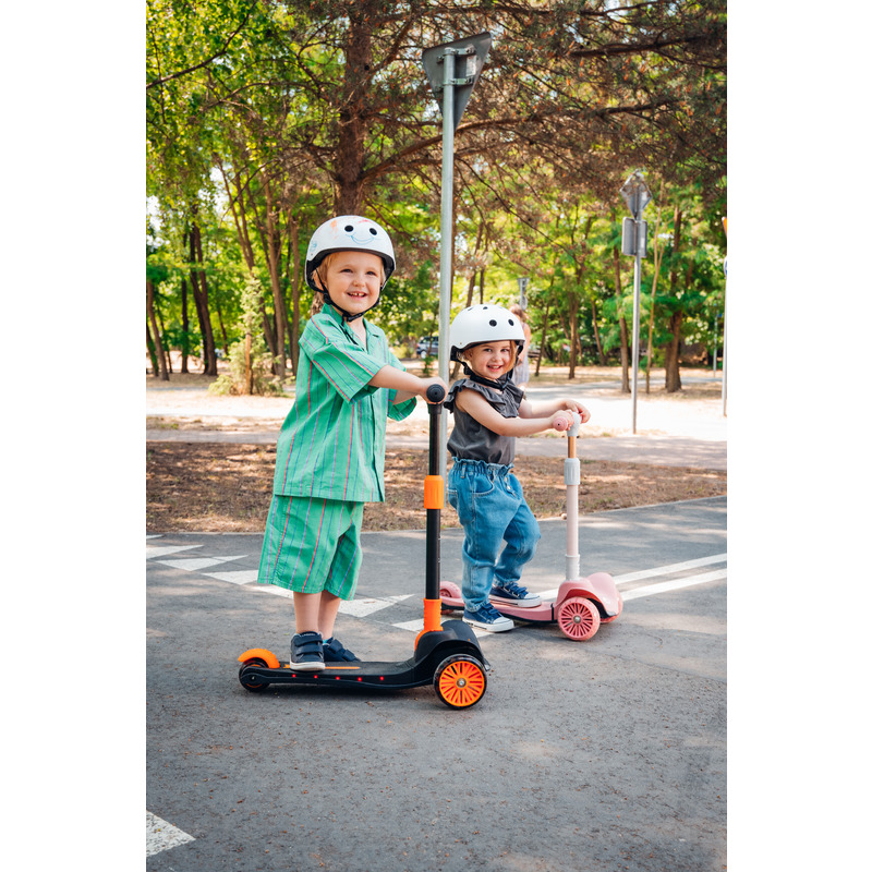 Trotinetă pliabilă cu lumini LED, până la 50 Kg, 3 ani+, Lionelo, Timy, Roz - Image 21