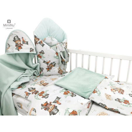 Set bebeluși 6+1 piese, păturică de înfășat, prosop, păturică, cearceaf, față de pernă, husă pilotă și jucărie textilă, MimiNu, Pirates Natural