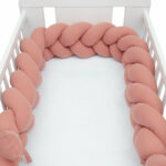 Protecție laterală tip bumper împletit, 225 cm, Muselină, New Baby, Pink